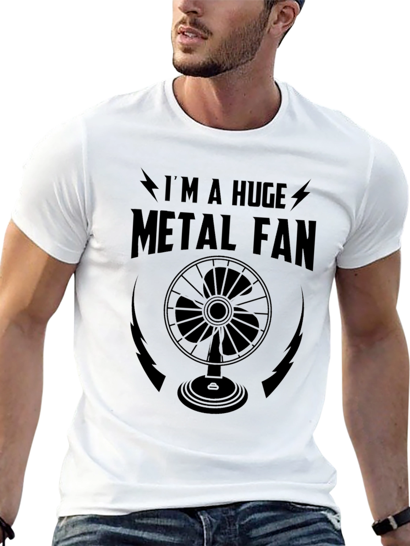 Im a Huge Metal Fan Funny Graphic T-Shirt