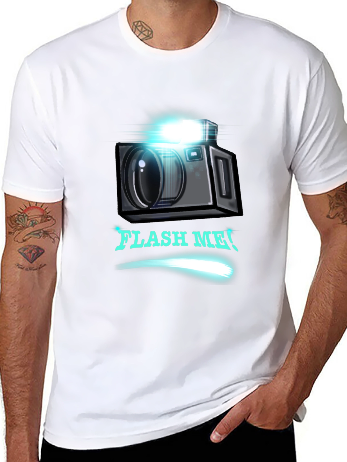 Flash Me Camera Graphic T-Shirt - Trendy Design
