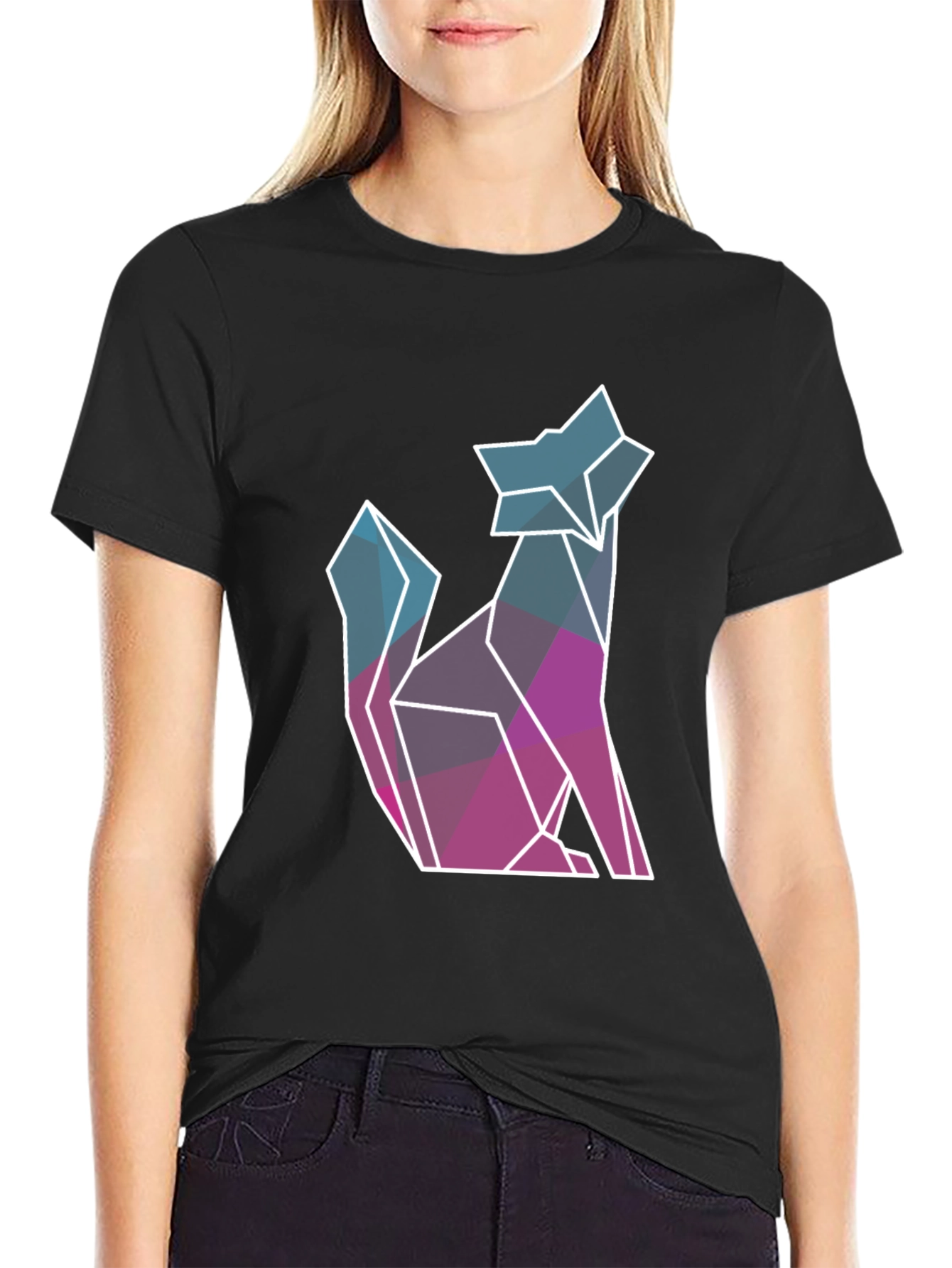 Geometric Wolf Graphic Tee - Modern Style