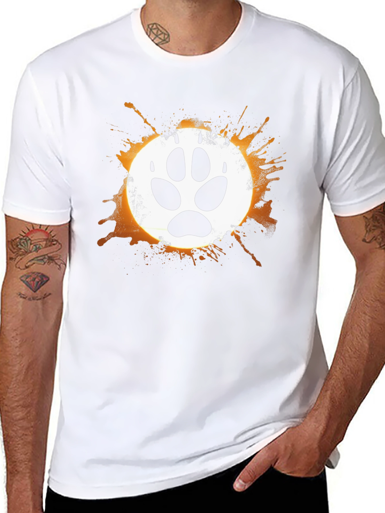 Wolf Paw Print Graphic T-Shirt