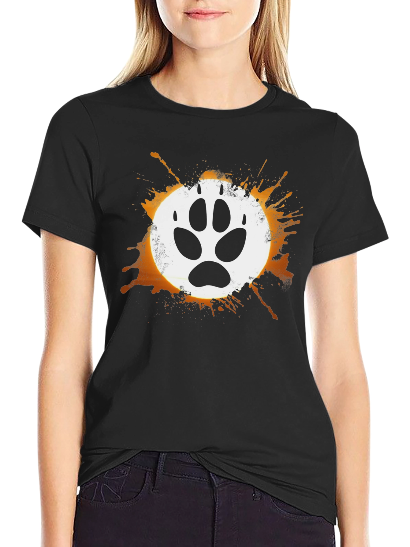 Wolf Paw Print Graphic T-Shirt