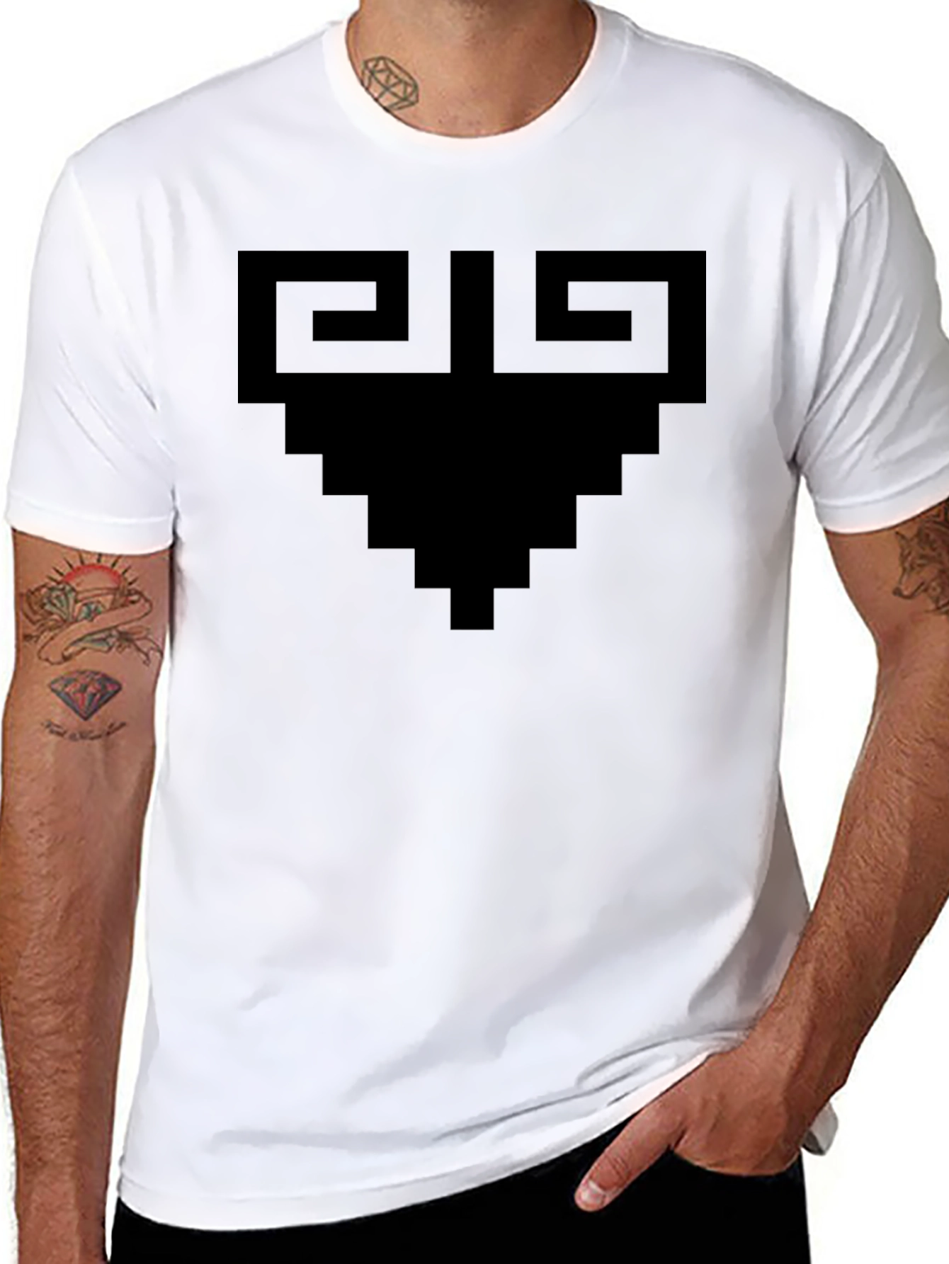 Pixel Heart Black T-Shirt - Gamer Style