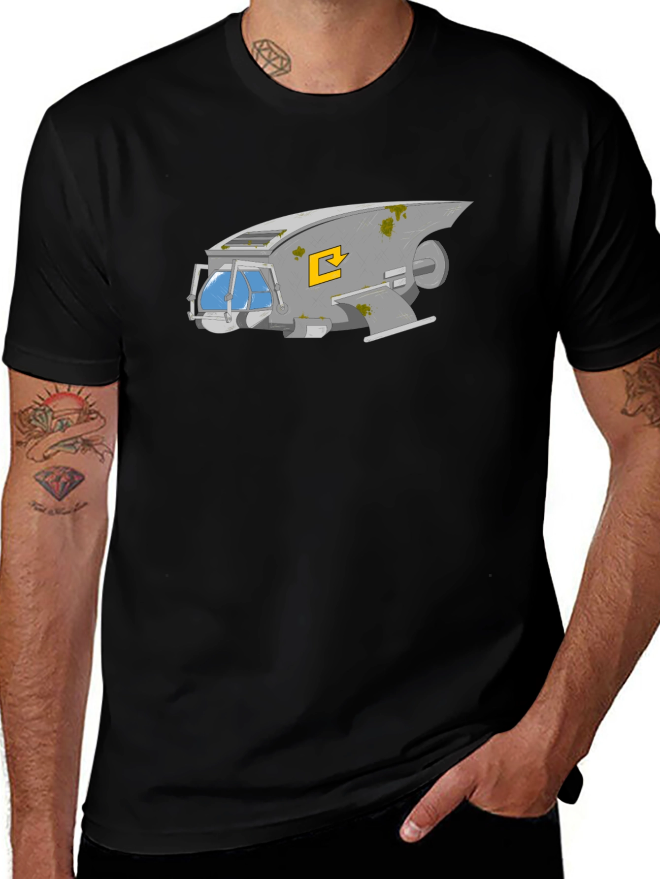 Retro Spaceship Graphic Tee - Black Cotton Comfort