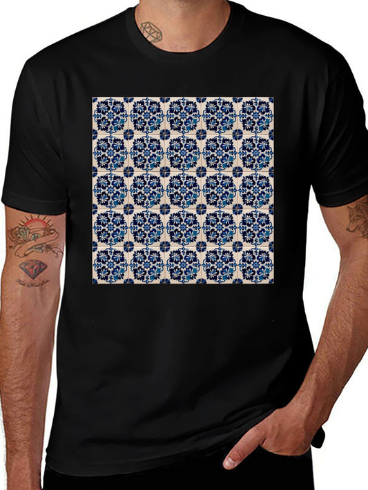 Azulejo Pattern Graphic Tee - Black