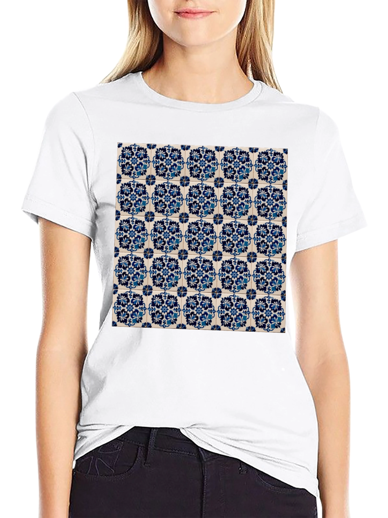 Azulejo Pattern Graphic Tee - Black