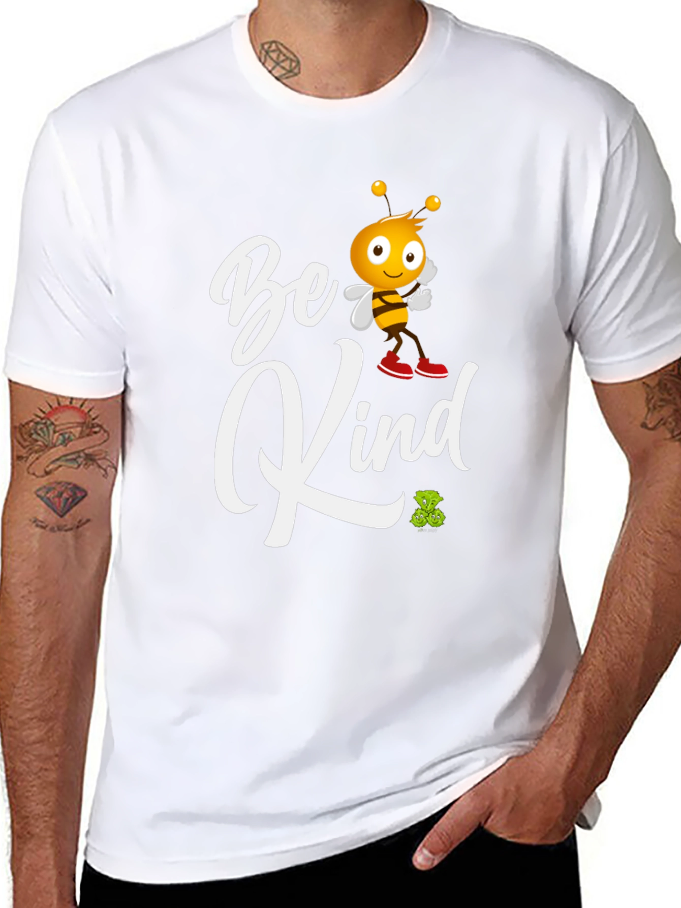 Be Kind Graphic Tee - Black Crew Neck T-Shirt