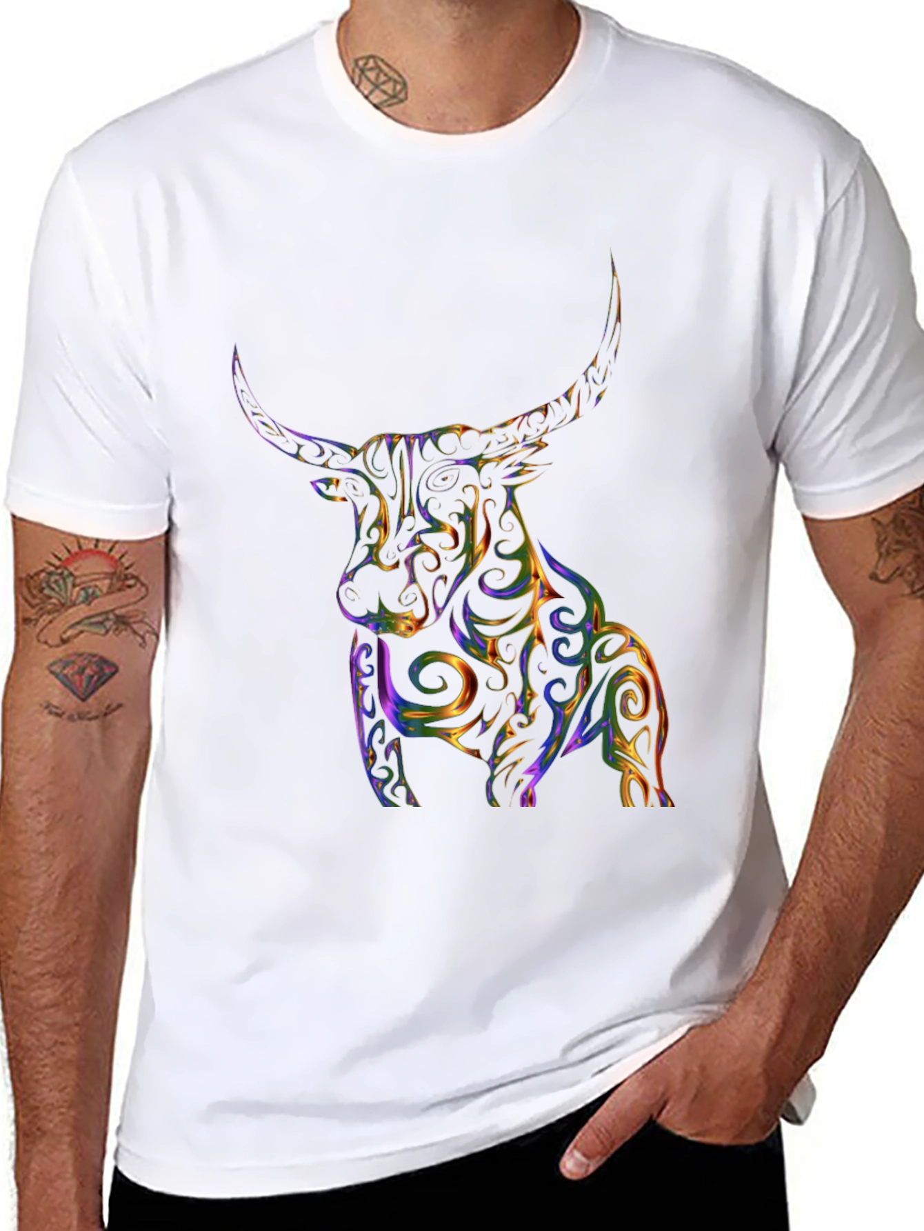 Vibrant Bull Graphic Tee - Stylish Mens Black T-Shirt