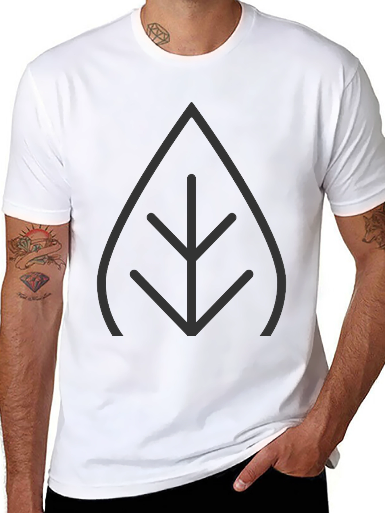 Modern Leaf Graphic T-Shirt - Black