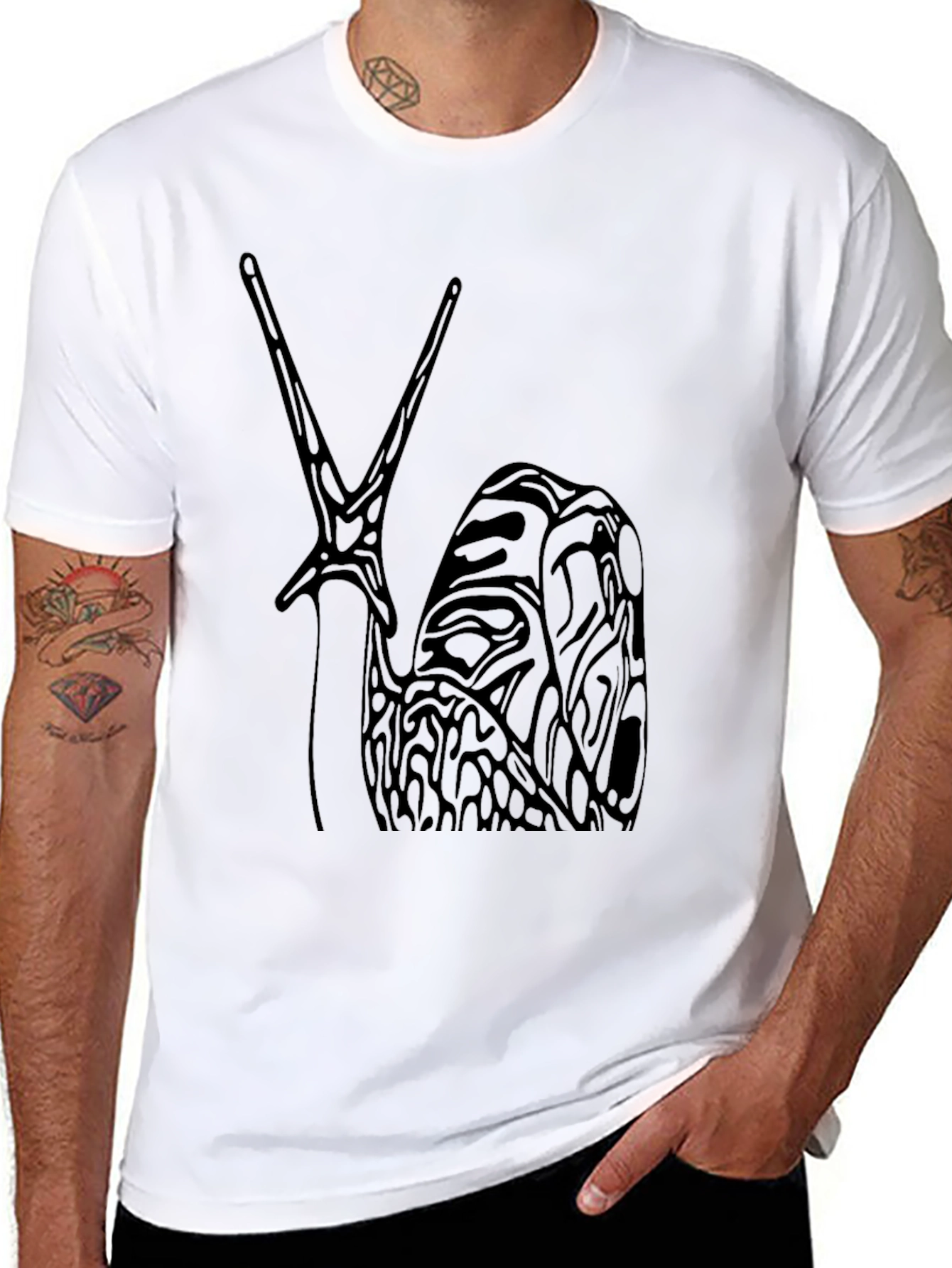 Unique Snail Graphic Tee - Black
