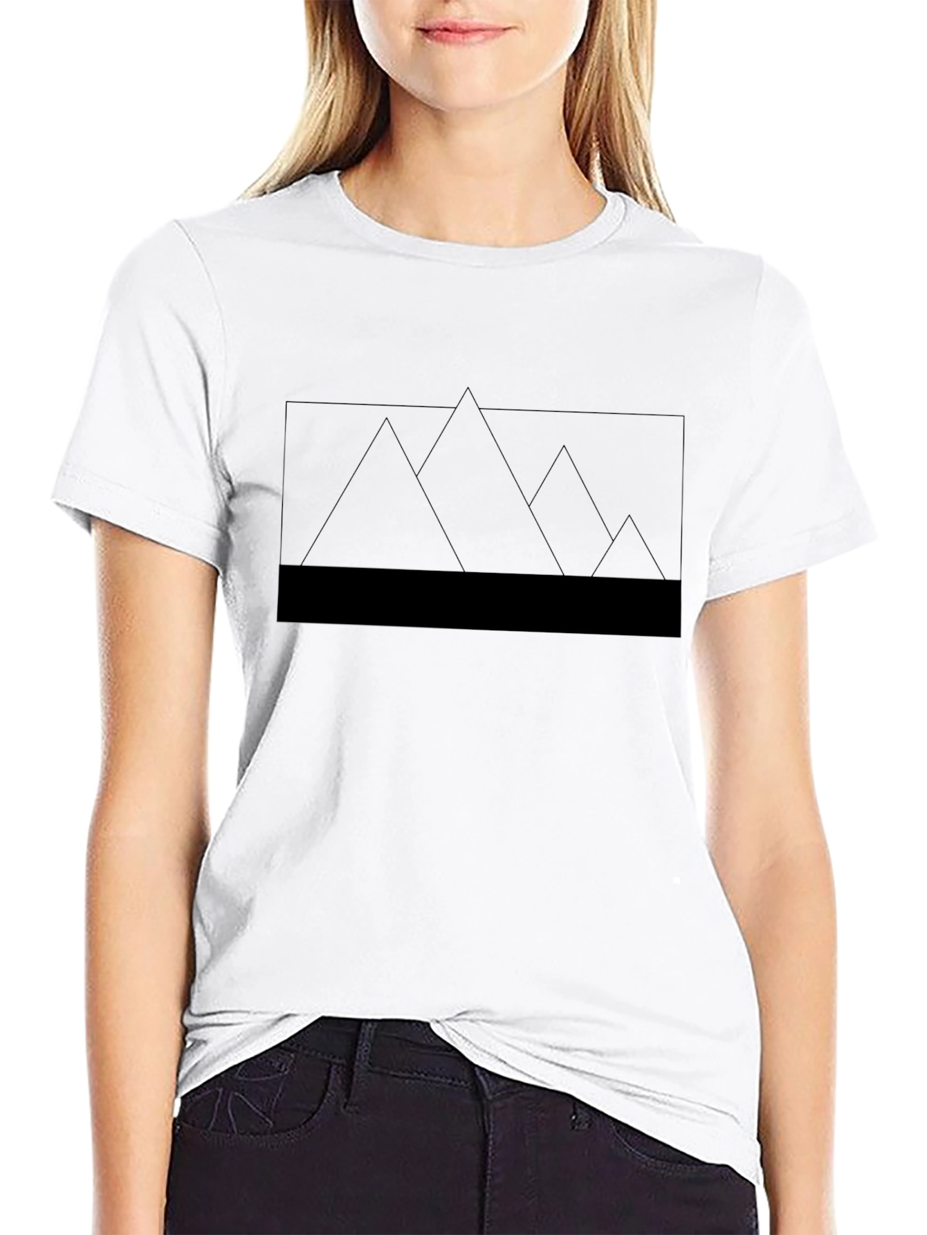 Minimalist Mountain Graphic Tee - Black