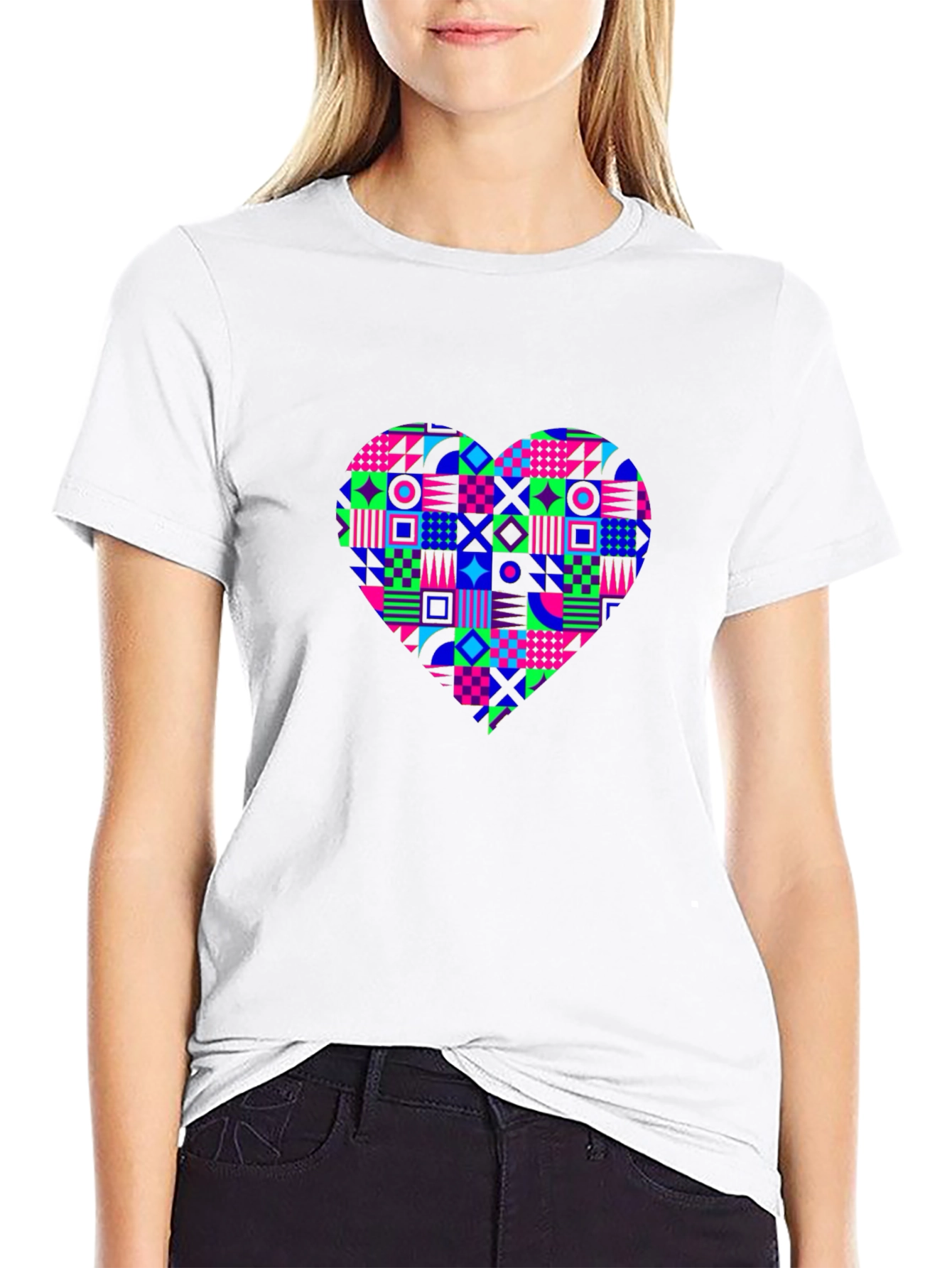 Geometric Heart Black T-Shirt - Modern Streetwear