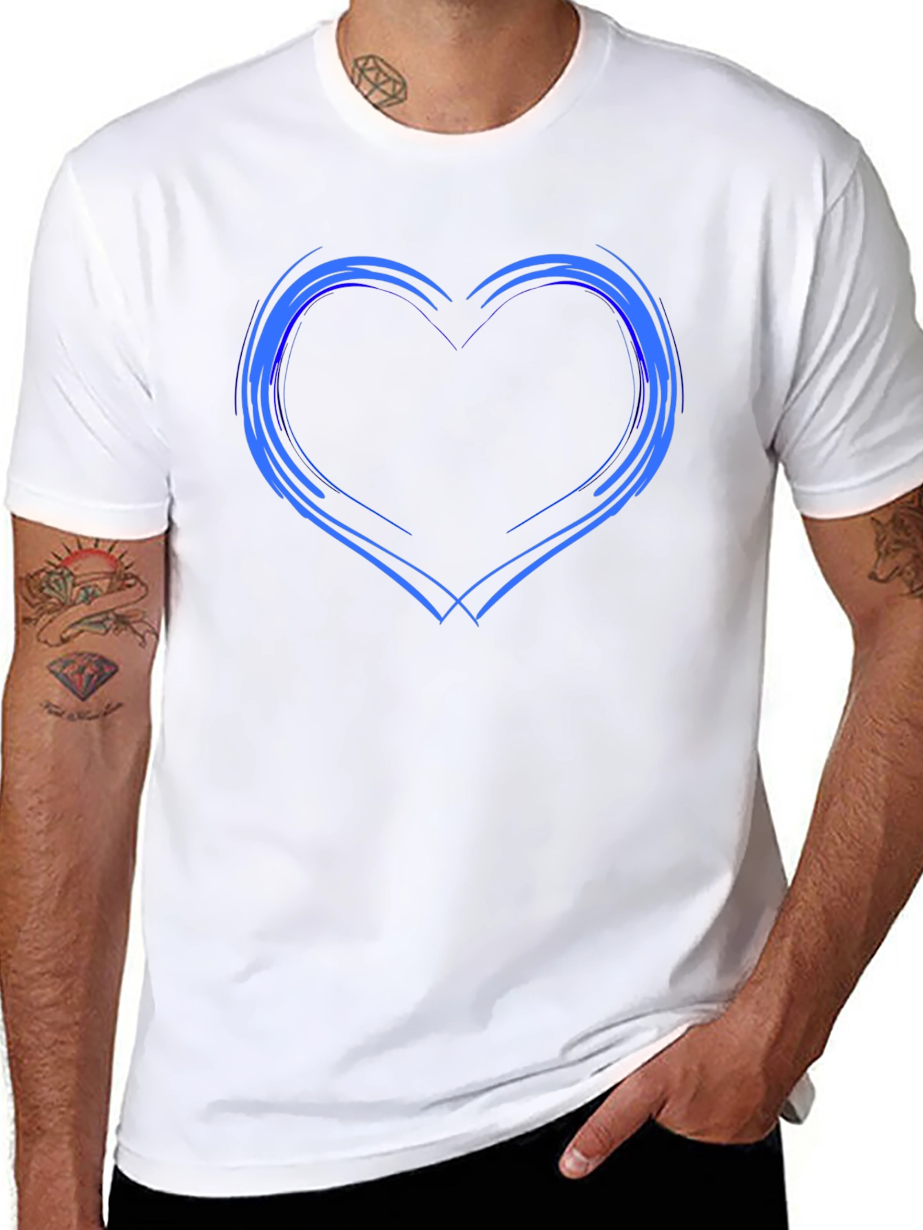 Heart Outline Black T-Shirt - Trendy Graphic Tee