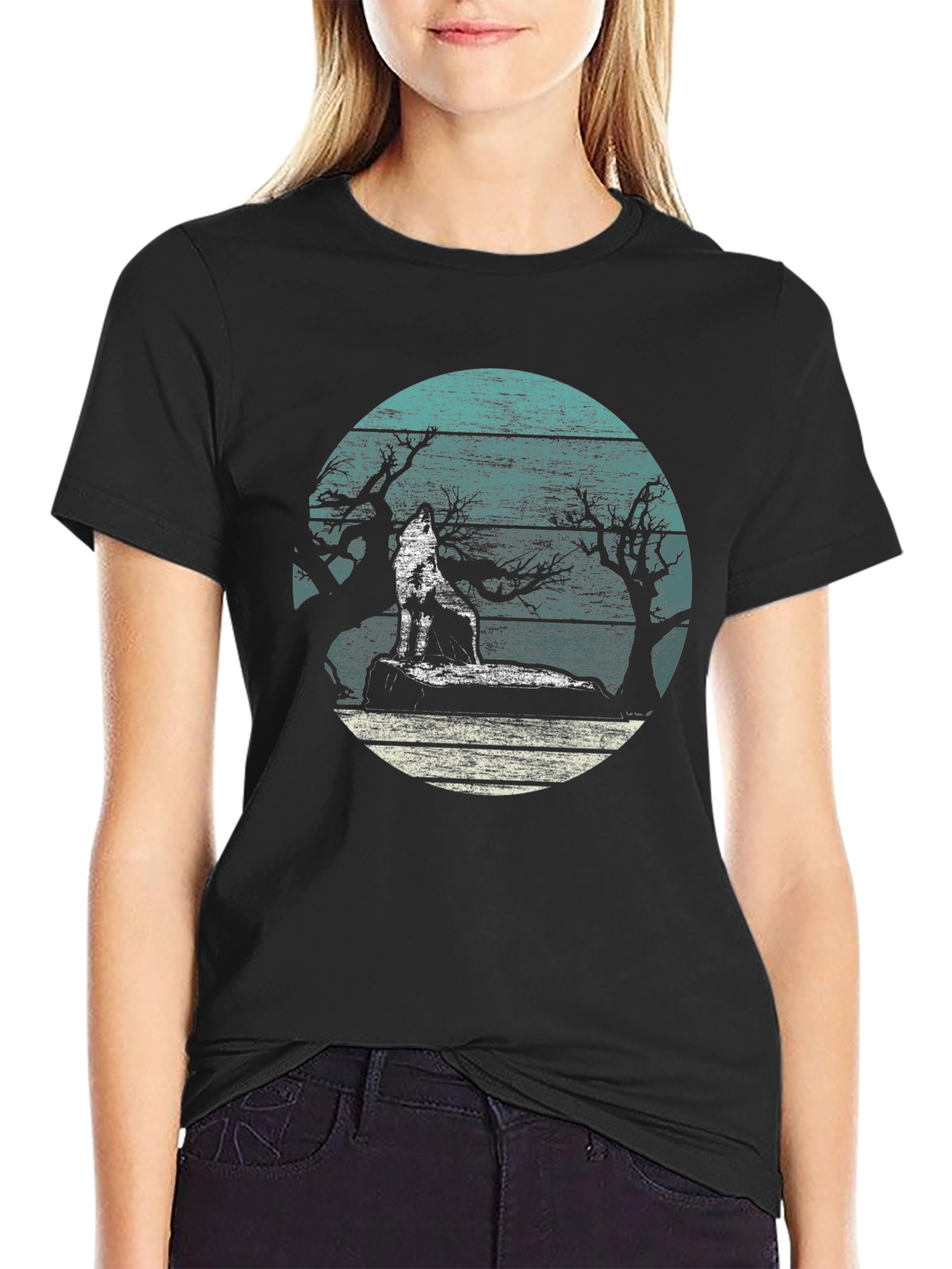 Wolf Howling at Moon Graphic Tee