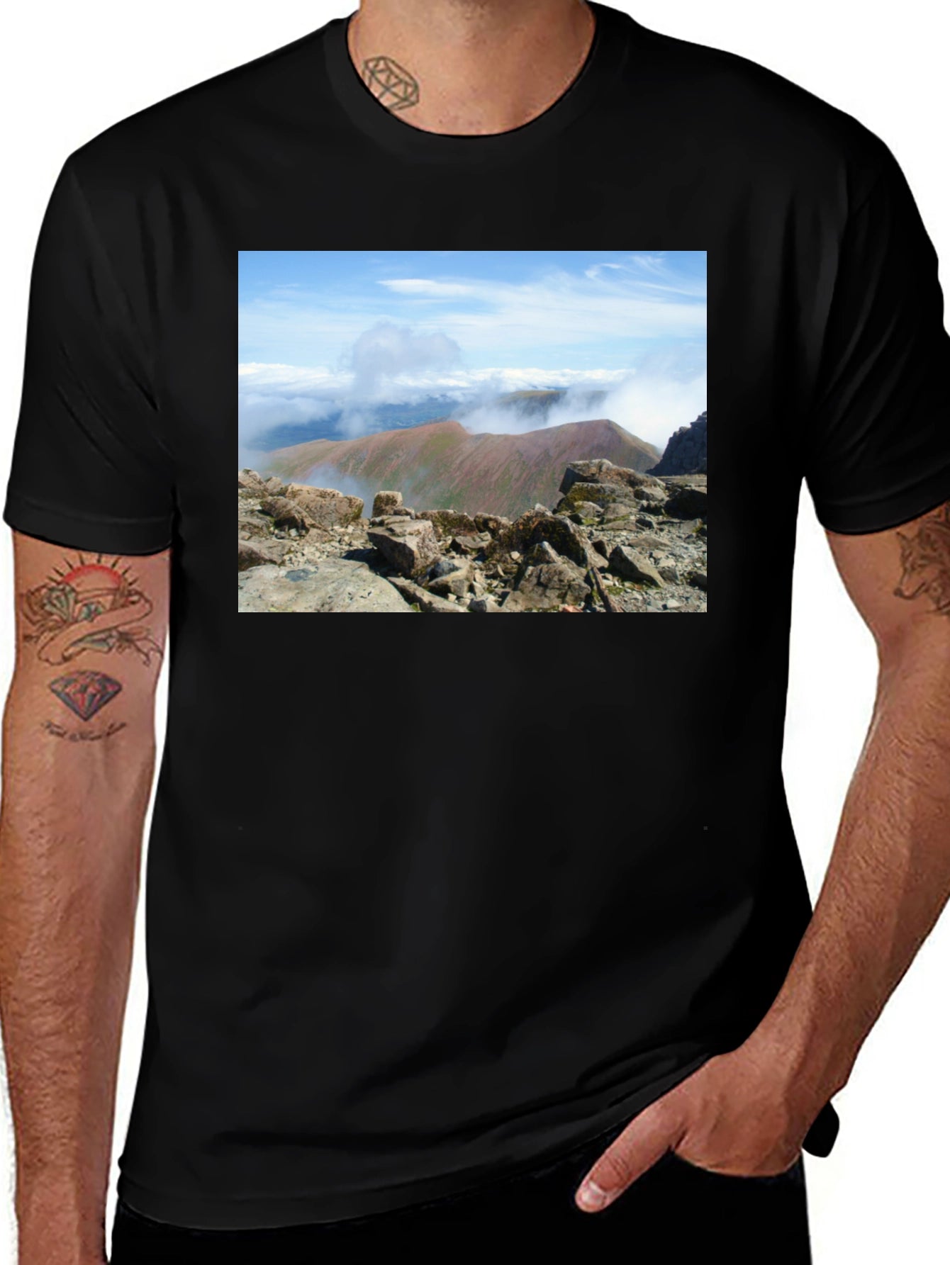 Mountain View Graphic Tee - Black Cotton Blend