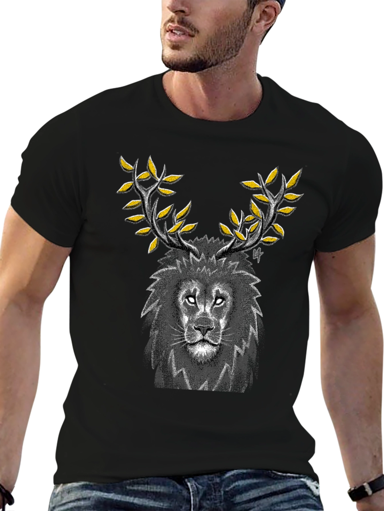 Lion Antler Graphic Tee - Black