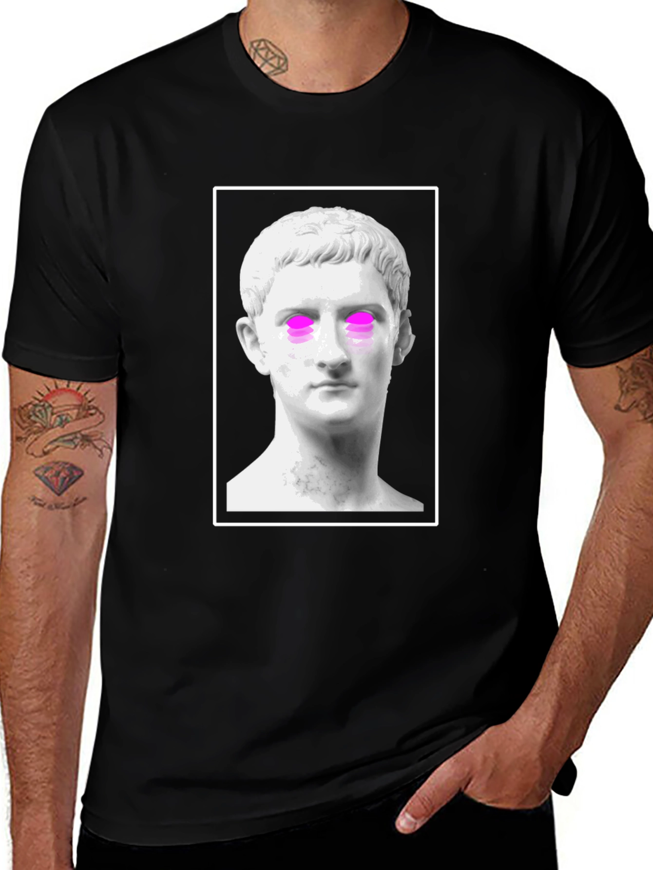 Statue Graphic Tee - Trendy Black T-Shirt