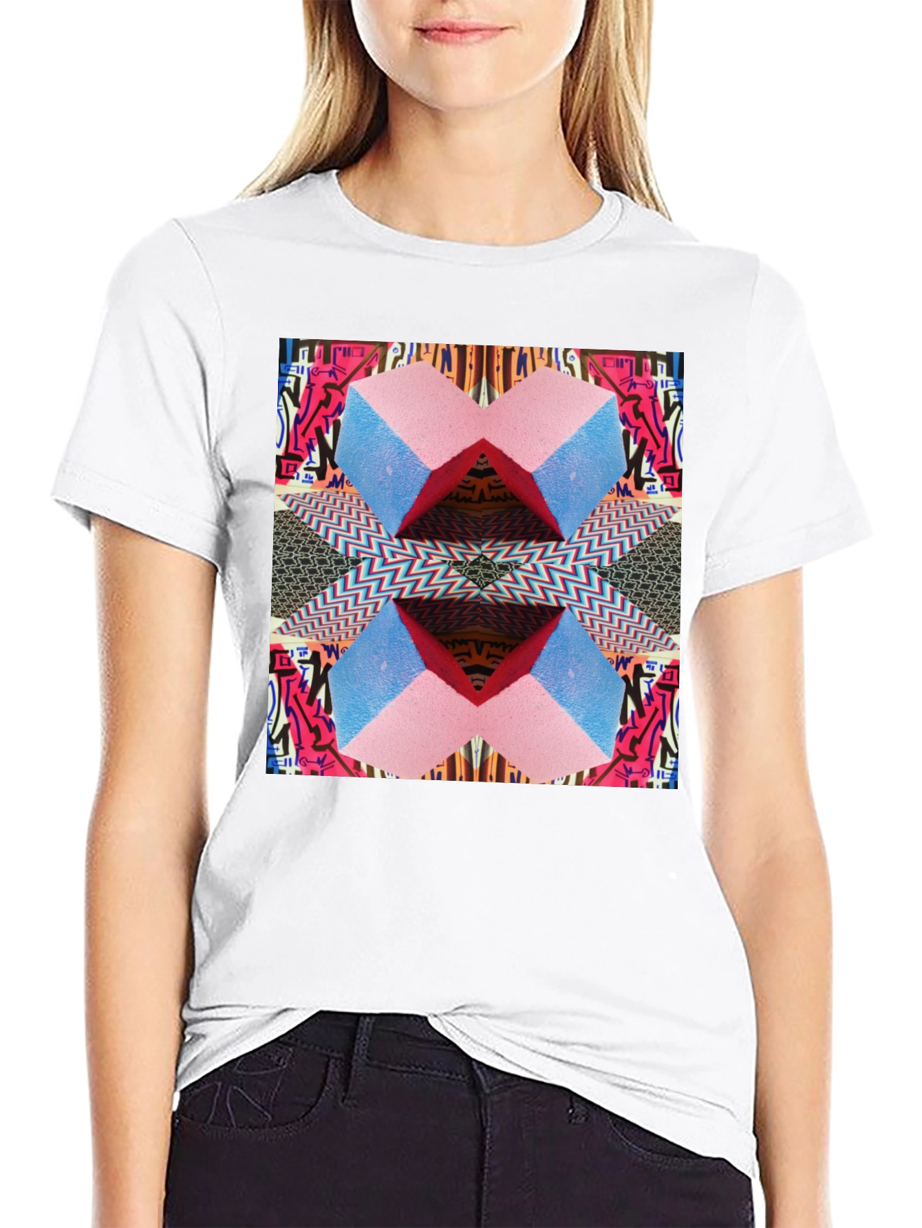 Geometric Patterned Black Graphic Tee