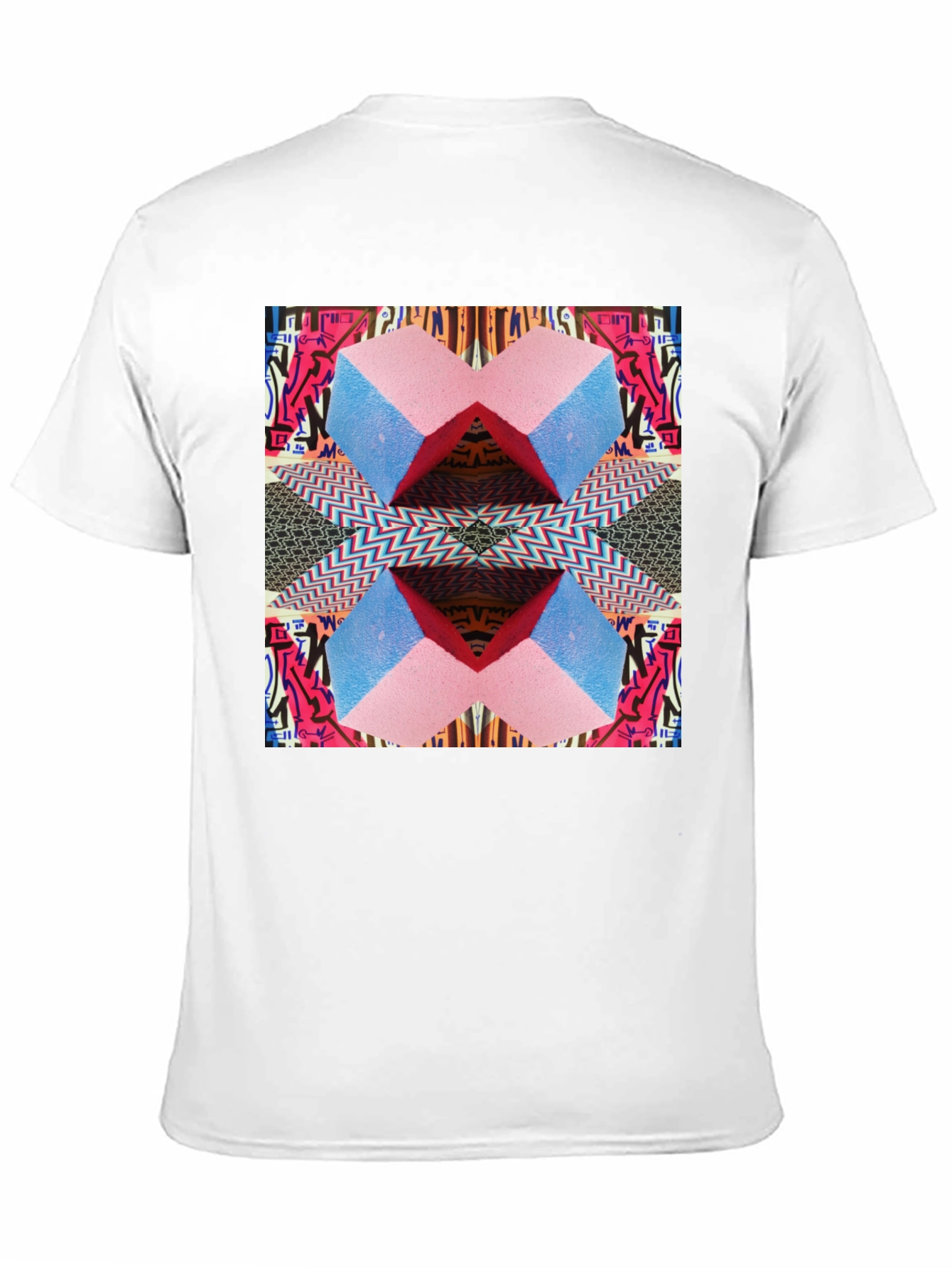 Geometric Patterned Black Graphic Tee