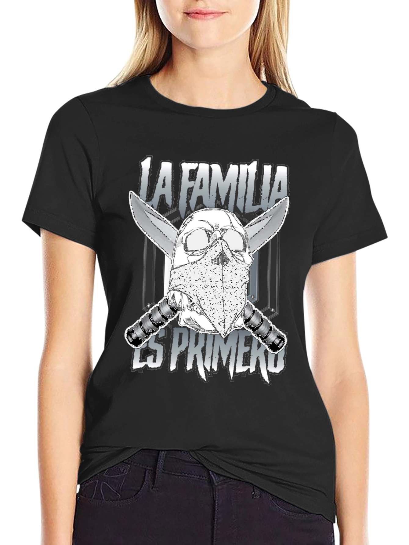 La Familia Es Primero Graphic T-Shirt