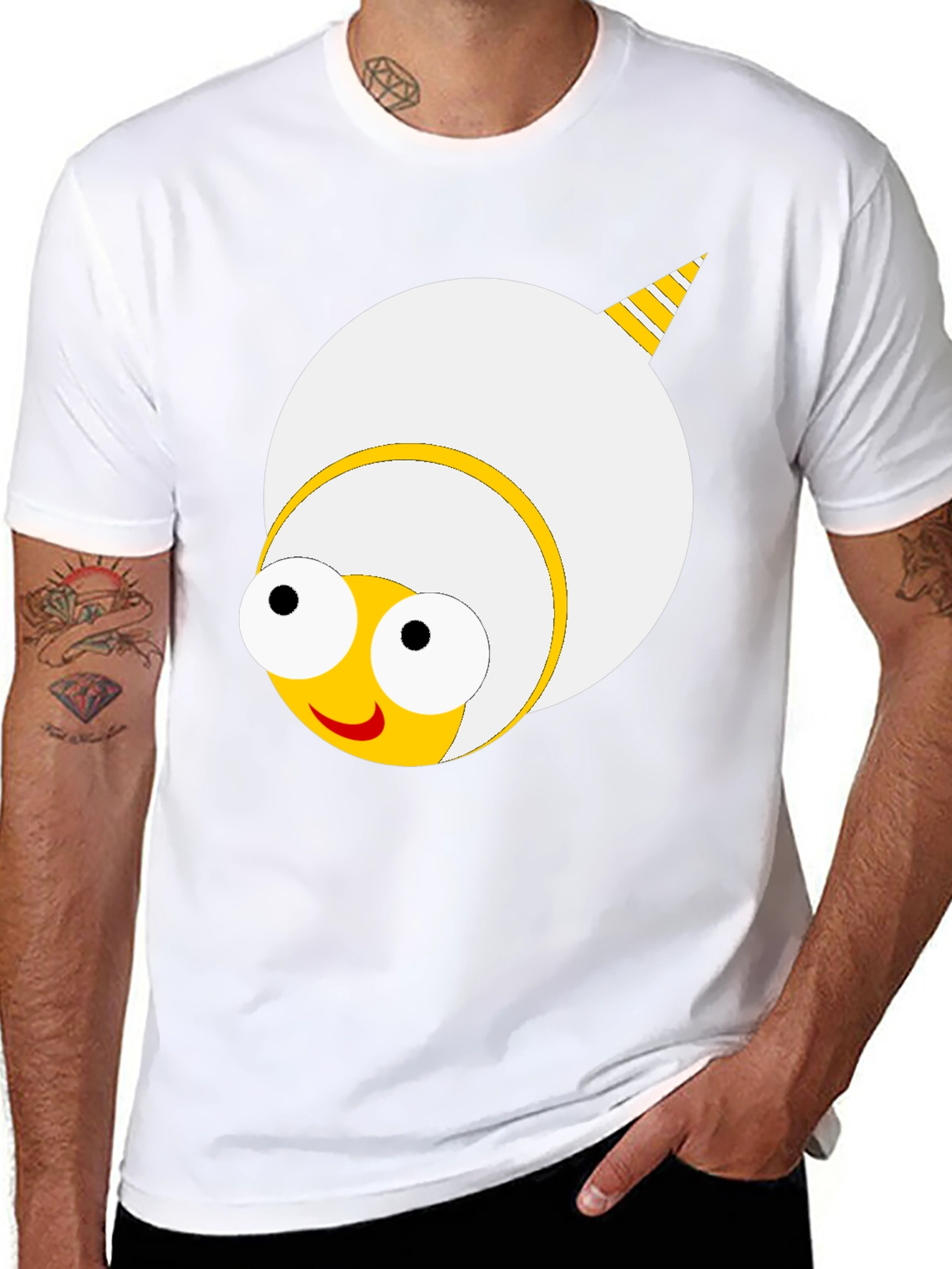 Cartoon Bee Graphic Tee - Fun Black T-Shirt