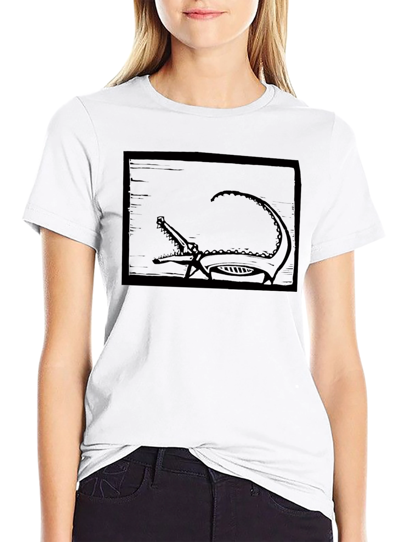 Crocodile Graphic Tee - Modern Style Black T-Shirt