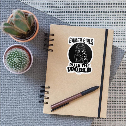 Girls playing Gaming Online Internet