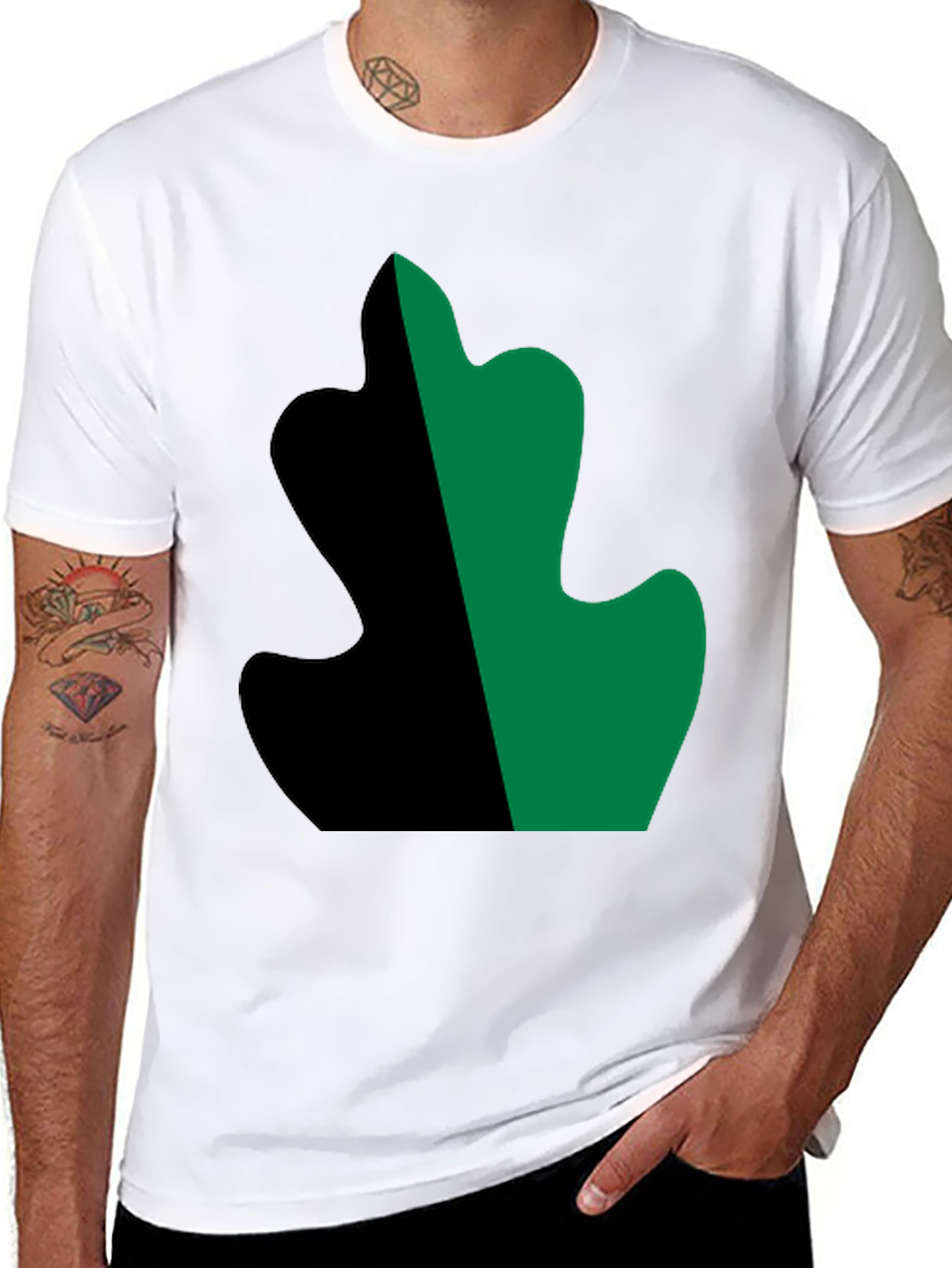 Two-Tone Leaf Design Black T-Shirt