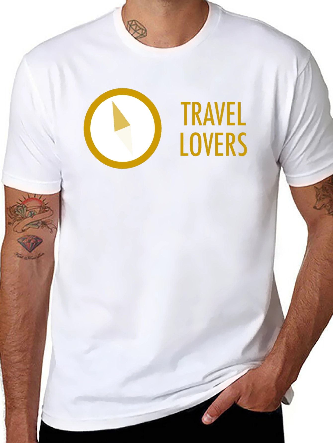 Travel Lovers Compass T-Shirt - Adventure Ready!