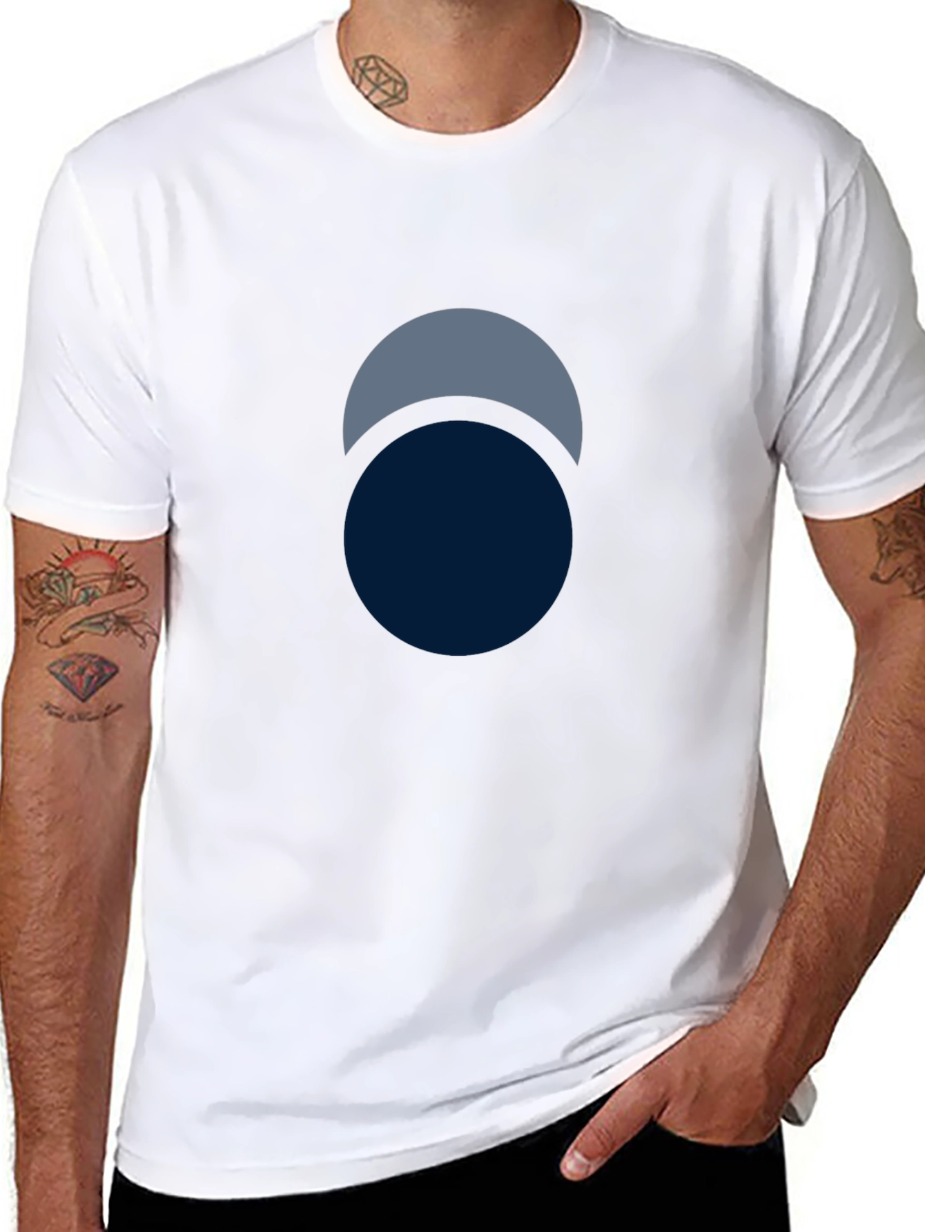 Minimalist Eclipse Graphic Tee - Modern Design