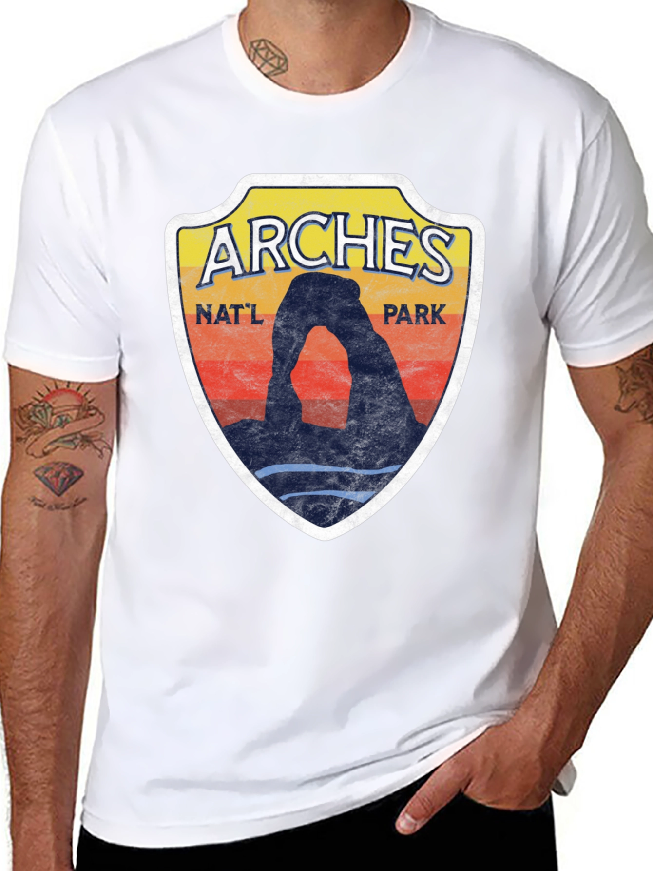 Arches National Park T-Shirt - Retro Graphic Tee