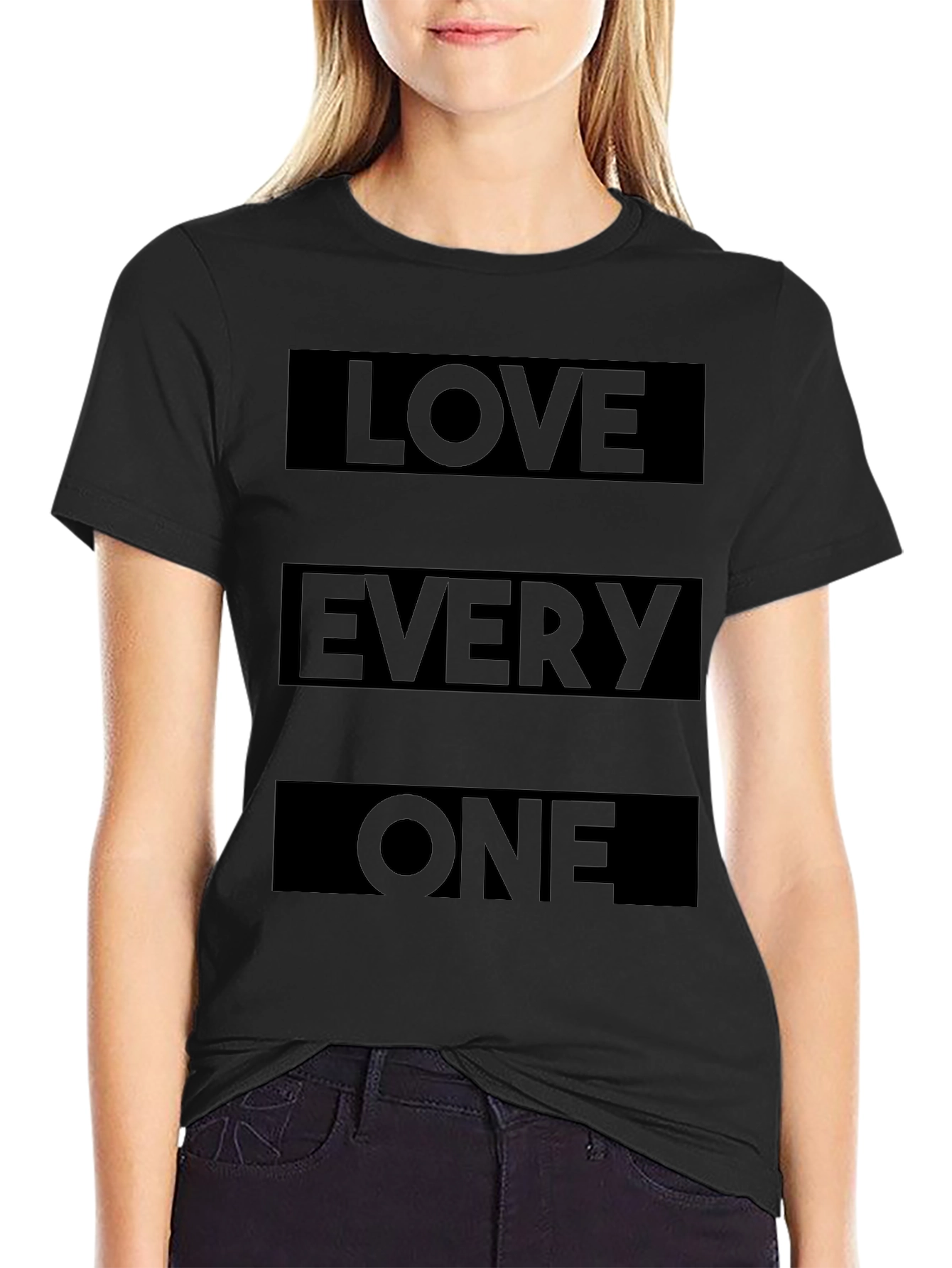 Love Everyone T-Shirt - Stylish Black Graphic Tee