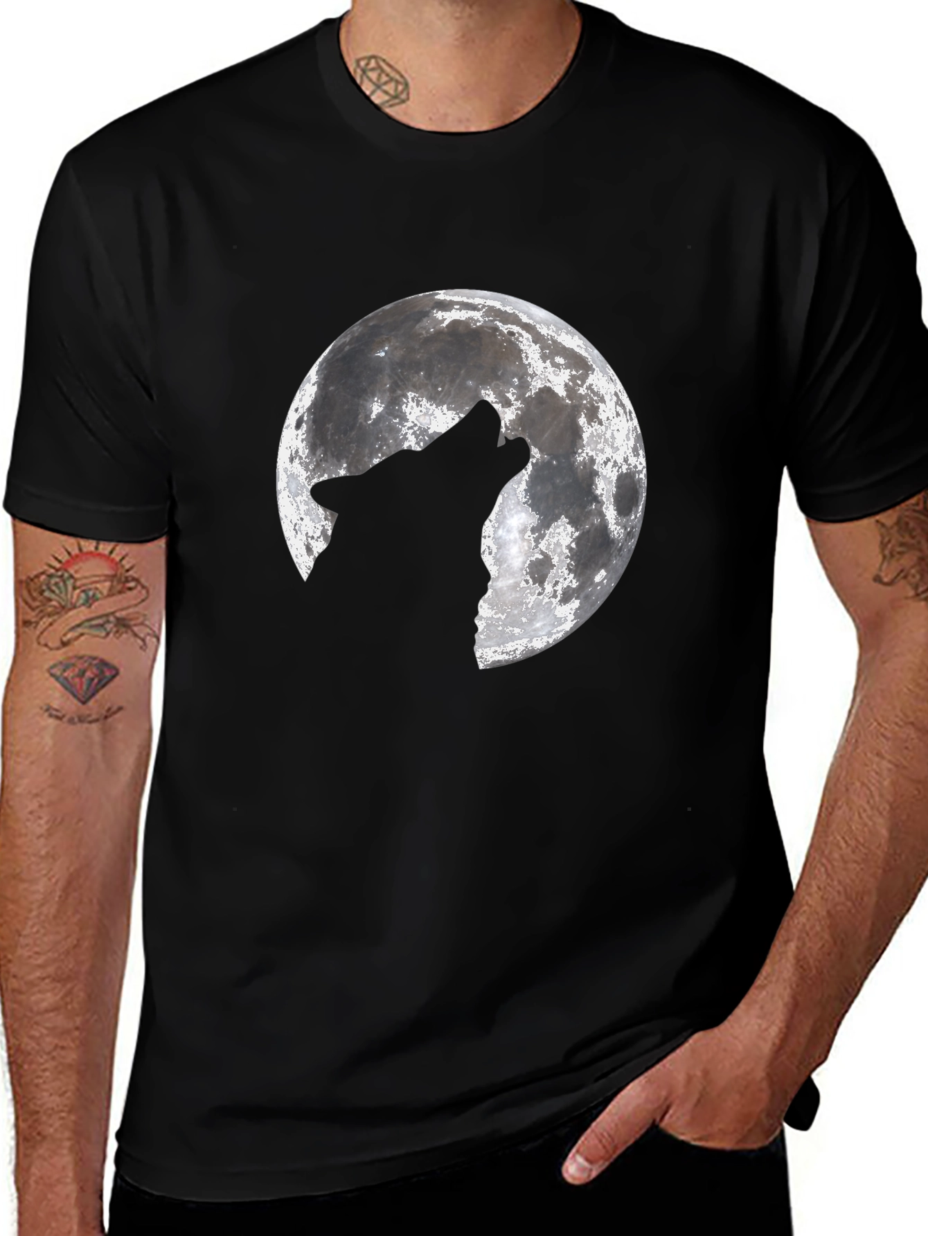 Wolf Howling at Moon Graphic Black T-Shirt