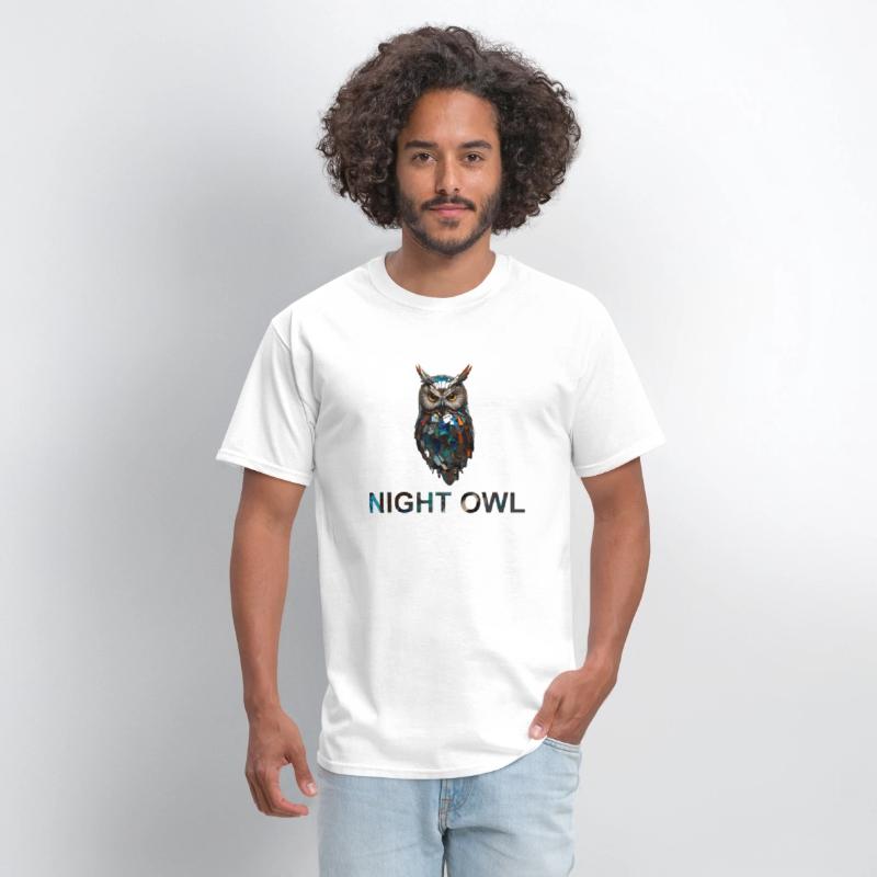 T-Shirt Night Owl: Embrace the Nocturnal Spirit