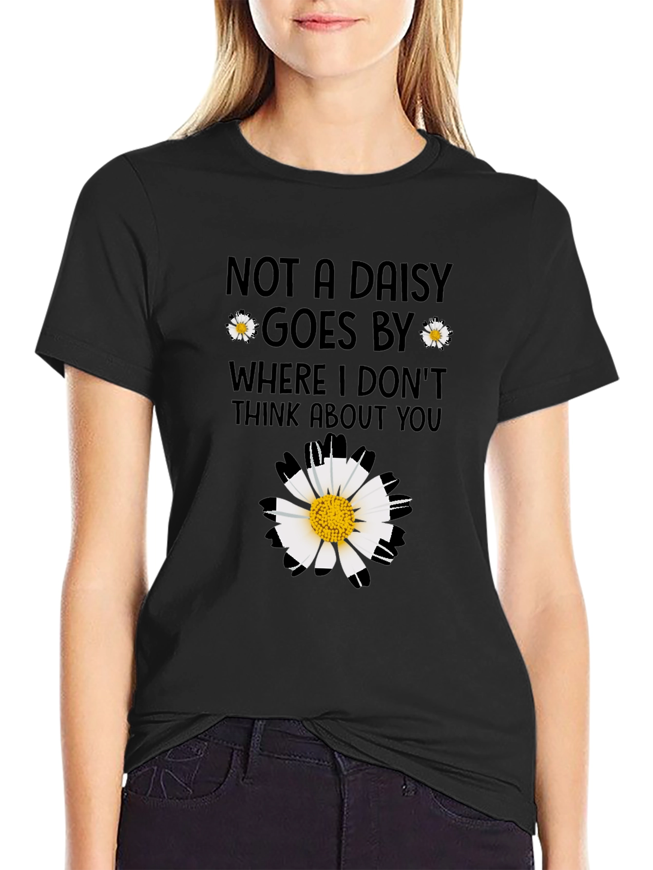Daisy Graphic T-Shirt - Floral Casual Tee