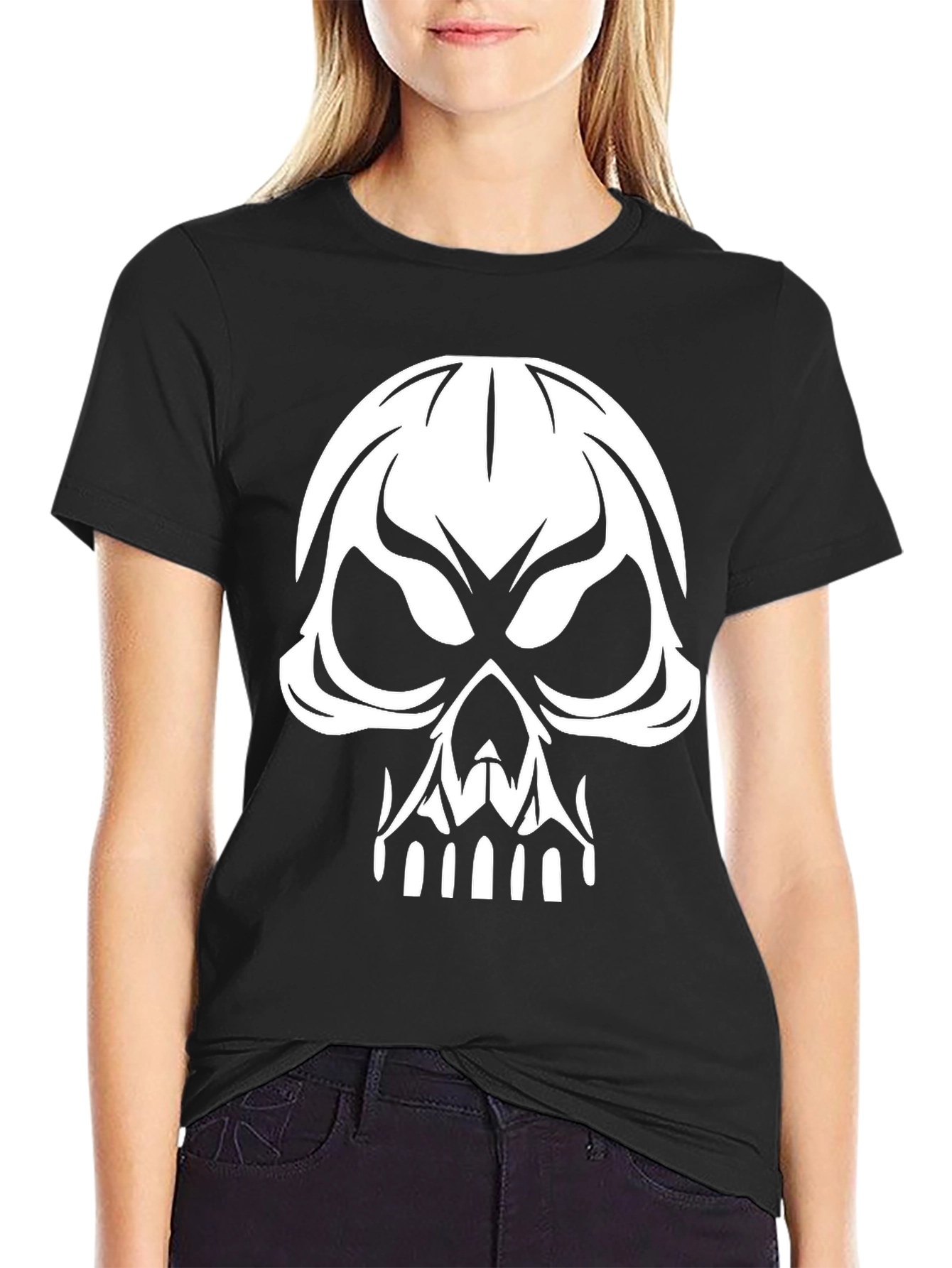 Skull Graphic T-Shirt - Bold Statement Tee