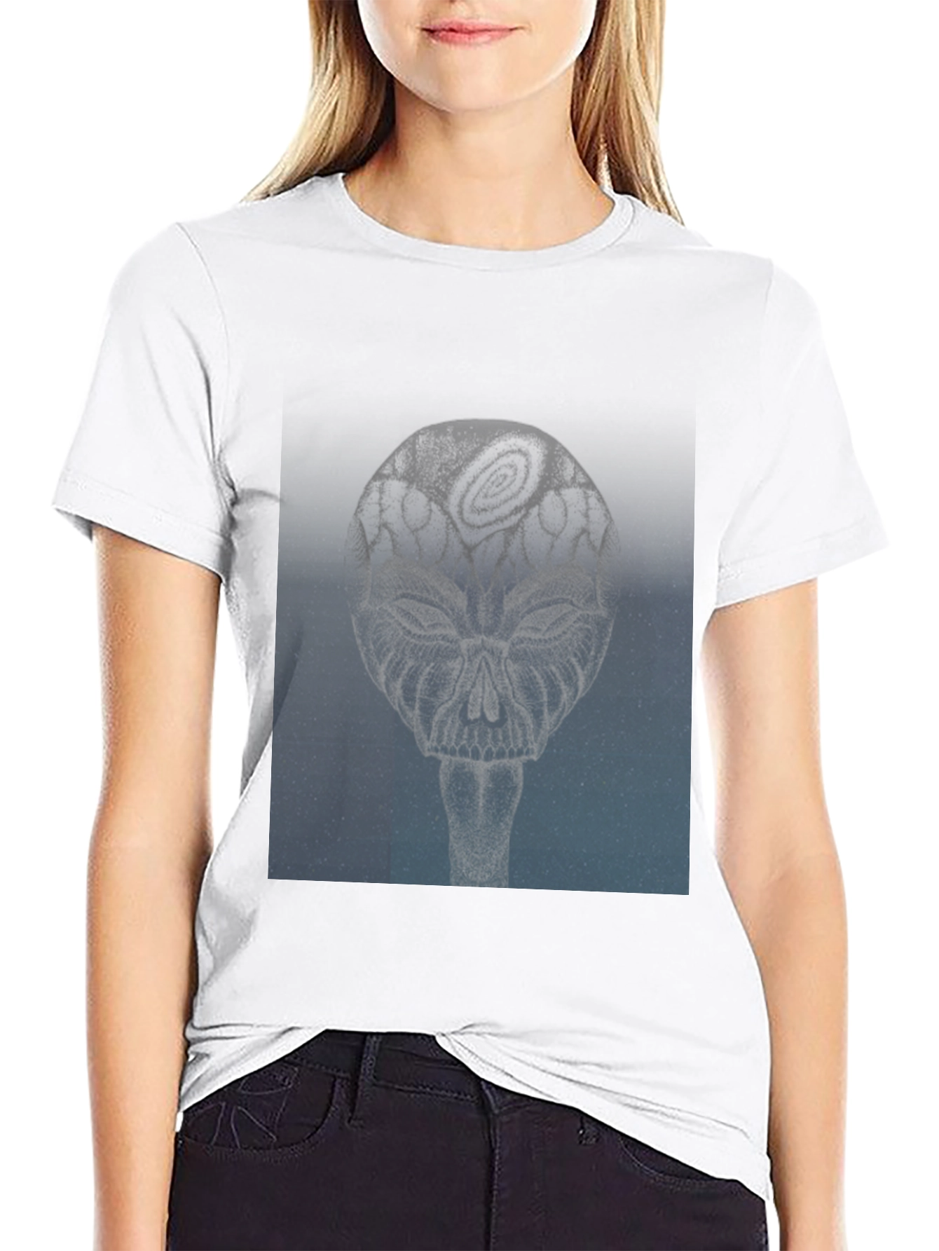 Abstract Skull Graphic Tee - Modern Style