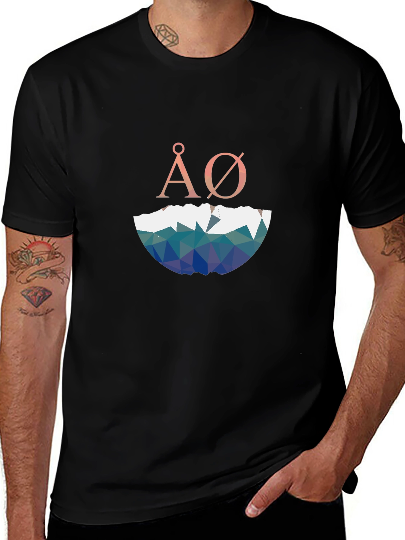 Geometric ÅØ Graphic Black T-Shirt